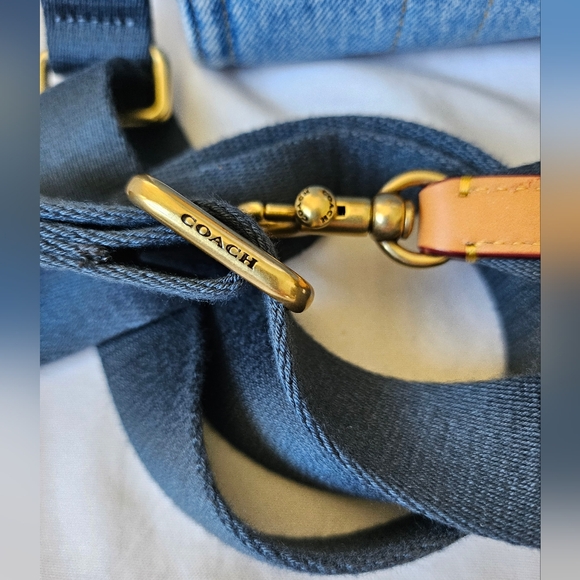 Coach Mini Cargo 20 Denim Tote Bag. NWT - Picture 6 of 14